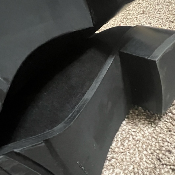 Stuart Weitzman Boots Booties 9 - Picture 11 of 16